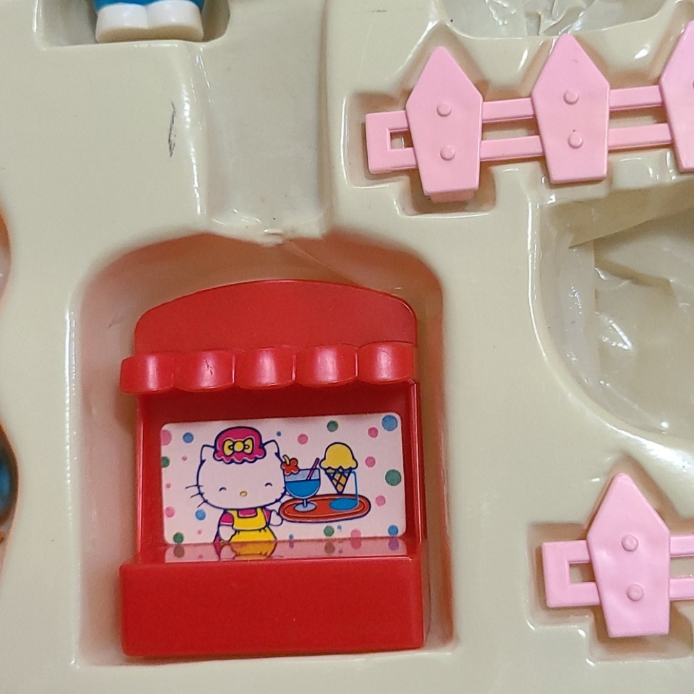 Vintage Sanrio Hello Kitty Happy Zoo Play Set - Picture 8 of 14